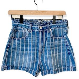 AMERICAN EAGLE OUTFITTERS HIGHEST RISE MOM SHORTS STRIPES RUFFLE WAIST 4 NEW!